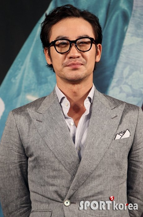 ‘칼과 꽃’ 엄태웅