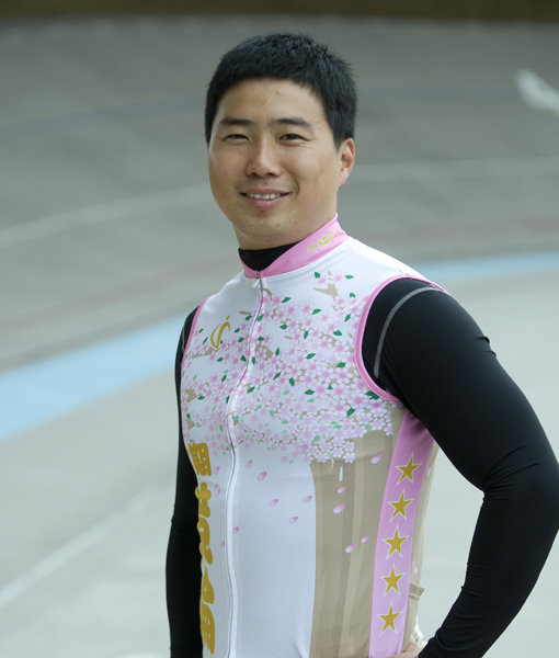 3연승으로 우수급에서 특선급으로 올라가는 특별승급 기회를 얻은 유성철 선수. 그는 올 하반기 강급의 아픔을 다시는 겪지 않겠다는 각오를 다지고 있다. 사진제공|경륜경정사업본부