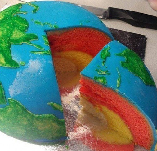 공부 되는 케이크. 출처 | 온라인 커뮤니티