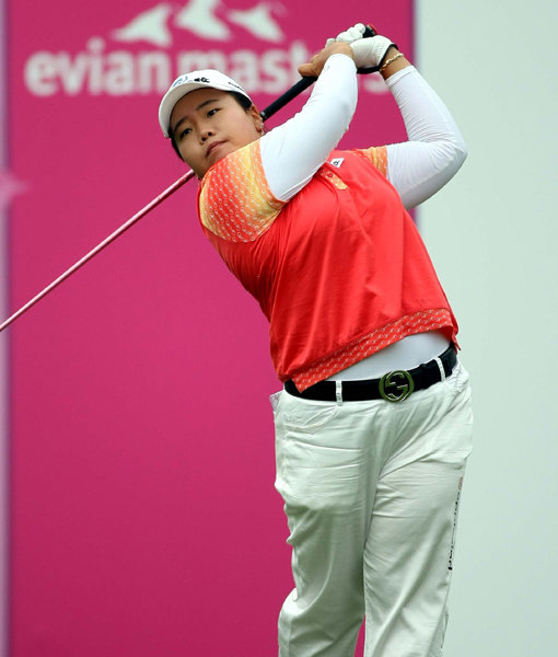 안선주가 1일 끝난 일본여자프로골프투어 니토리 레이디스오픈에서 2주 연속 우승을 차지했다. 2010년 에비앙 마스터스에서 호쾌한 티샷을 날리고 있는 안선주. 스포츠동아DB