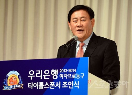 여자프로농구는 2012년 8월 한국여자농구연맹(WKBL) 최경환 총재의 취임 이후 새로운 중흥기를 열고 있다는 평이다. 최 총재는 신세계 구단 문제를 해결해 하나외환의 창단을 유도했고, 여자프로농구의 인기를 되살릴 여러 변화들을 진두지휘했다. 스포츠동아DB