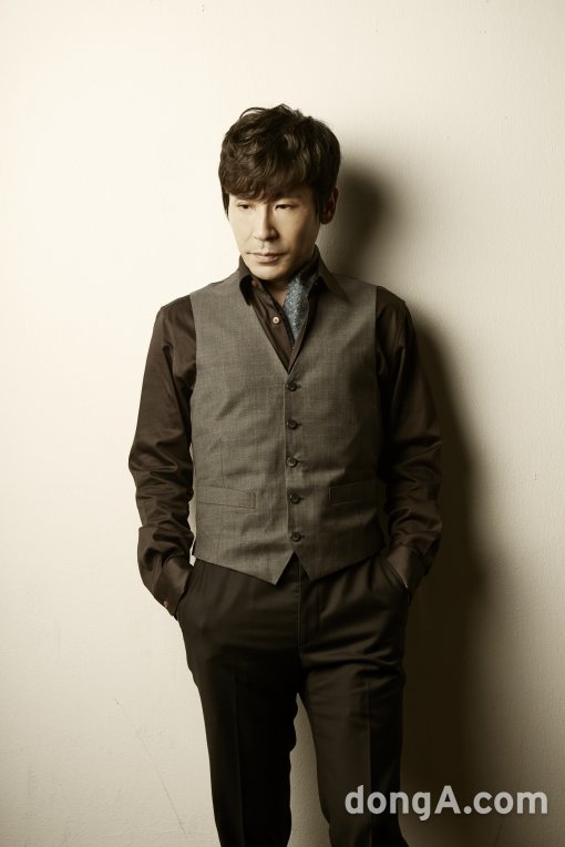 가수에게 목소리를 잃는다 것은 생활과도 직결되는 문제였다. 정준화 기자 jjh@donga.com