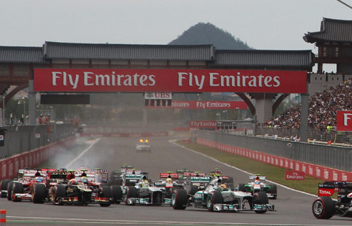 10월 6일 전남 영암 코리아인터내셔널 서킷에서 열린 F1 코리아그랑프리 결선. F1 코리아GP는 그러나 대회 흥행실패로 인한 1900억원의 누적적자를 감당하지 못하고 내년도 대회를 개최하지 못하게 돼 모터스포츠 팬들의 안타까움을 사고 있다. 스포츠동아DB