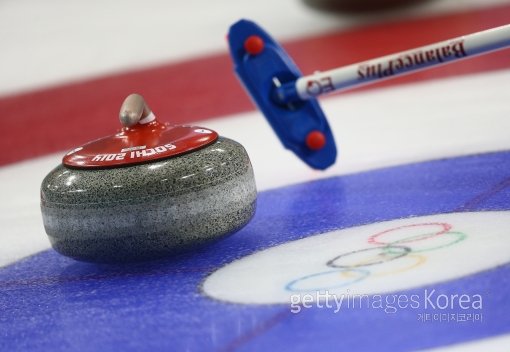 여자 컬링 한일전. 사진=GettyImages/멀티비츠.