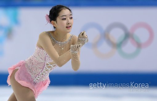 리지준이 21일(한국시간) 러시아 소치의 아이스버그 스케이팅 팰리스에서 열린 2014 소치 동계올림픽 피겨스케이팅 여자 싱글 프리스케이팅에서 연기를 펼치고 있다. 사진=GettyImages/멀티비츠