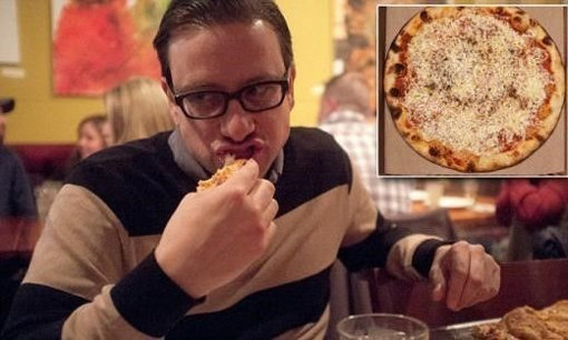 ‘25년간 피자만 먹은 남성’
