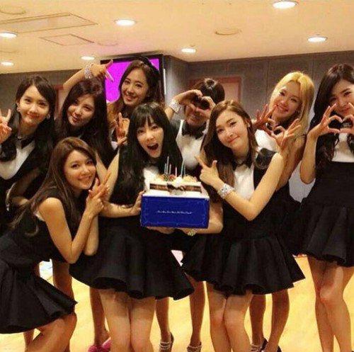 태연 생일파티 인증샷