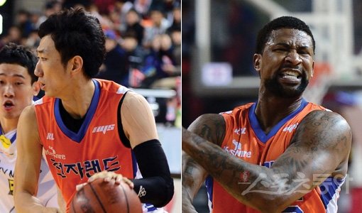 전자랜드 정영삼-포웰(오른쪽). 스포츠동아DB