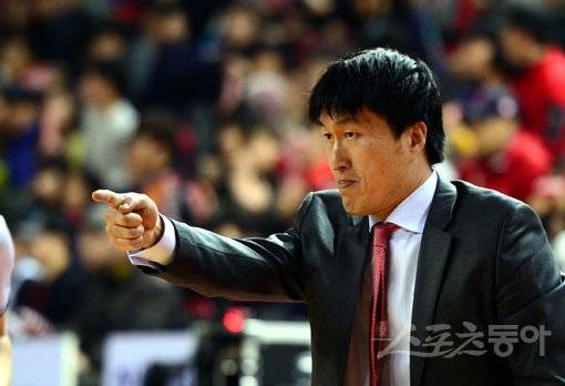 이동남 감독대행. 스포츠동아DB