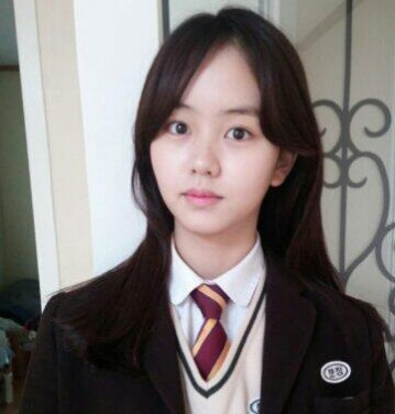 김소현 교복사진. 사진=김소현 트위터.