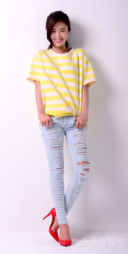 뒤늦게 누군가를 아주 많이 사랑하고 있었다는 것을 깨달은 것처럼, 연기에 대한 마음도 어느새 깊어졌다는 연기자 한혜린. 안방극장에서 주로 활약한 그는 영화 ‘소녀괴담’으로 설레는 사랑을 시작했다. 김종원 기자 won@donga.com 트위터@beanjjun