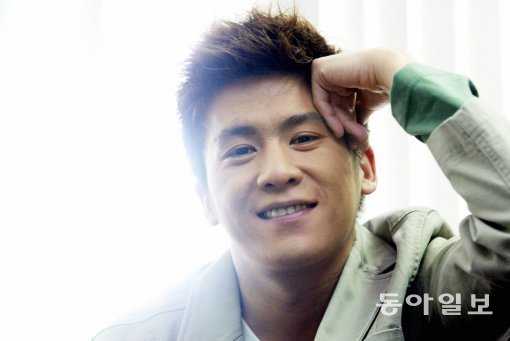 가수 홍경민. 동아일보DB