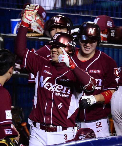 ‘김민성 스리런 홈런’