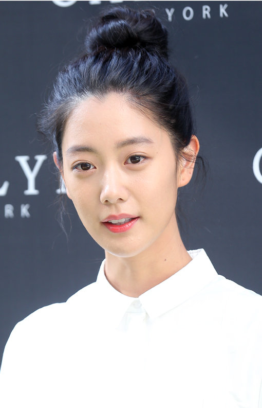 클라라 폴라리스.