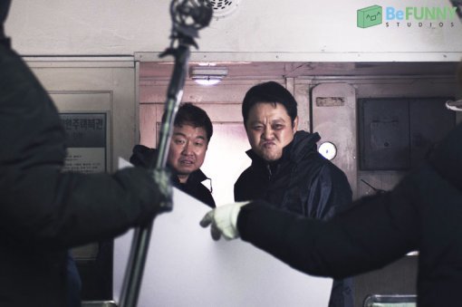 떡국열차, 사진｜비퍼니스튜디오