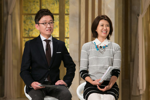 손범수·진양혜(오른쪽) 부부의 ‘찰떡궁합’은 게스트의 긴장감을 녹여 흉금 없는 이야기를 풀어내는 데 맞춤하다. 사진제공｜채널A