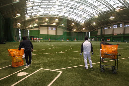 한화 일본 고치 스프링캠프 지옥훈련의 진짜 숨은 주인공은 훈련 보조요원들이다. 사진제공｜한화이글스