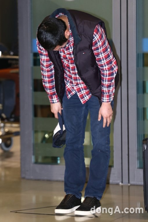 숨 돌릴 틈도 없이 사죄의 인사