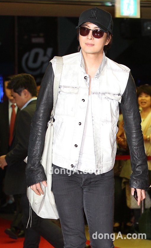 배용준. 동아닷컴DB