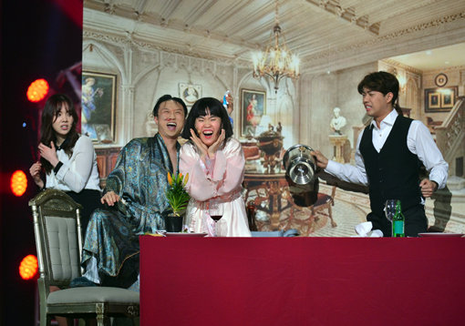 KBS 개그콘서트의 ‘크레이지러브’ 코너. 사진제공|KBS