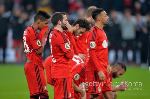 레버쿠젠 선수단. ⓒGettyimages멀티비츠