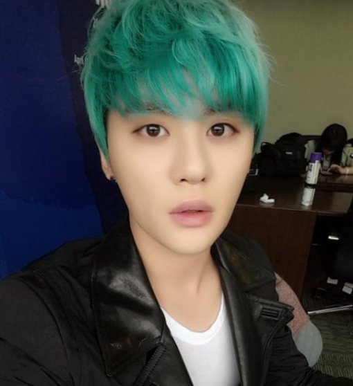 사진= 김준수 트위터