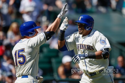 넬슨 크루즈(사진 오른쪽). ⓒGettyimages멀티비츠