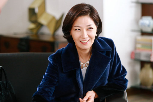 서이숙은 ‘착하지 않은 여자들’에서 거침없이 독설을 내뱉는 악랄함과 우아한 ‘여사님’의 양면성을 지닌 나현애를 연기하고 있다. 사진제공|KBS
