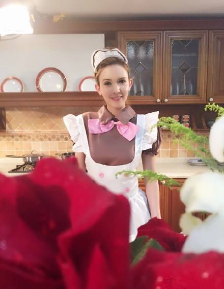 로라 미사키, 사진|로라 미사키 페이스북