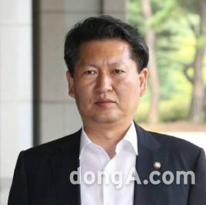 정청래 당직 정지 1년