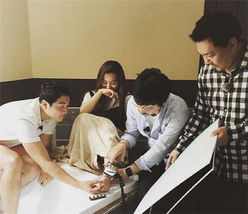 ‘18초‘ 김희정, 지상파 버전 에로물 촬영?…봉만대 감독과 뭐하는 걸까