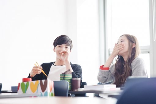 두번째 스무살 손나은 김민재