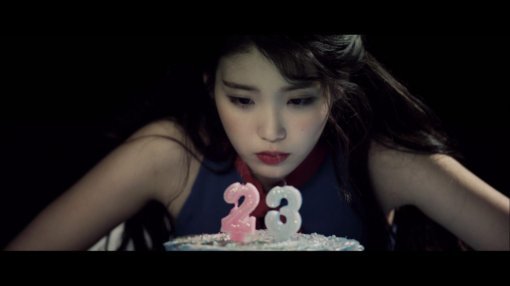 아이유, 사진｜로엔트리