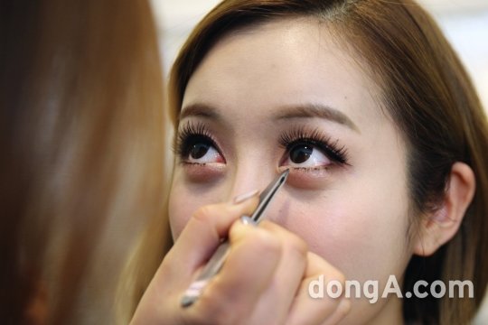 코스프레에서 메이크업도 중요하죠