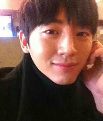 이지훈. 이지훈 SNS