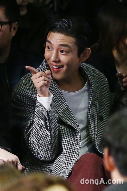 유혹3. 달달한 눈빛교환