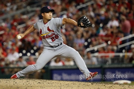 오승환이 삼진 2개를 잡아내며 2연속 경기 무실점을 이어갔다. 오승환은 29일(한국시간) 워싱턴 원정경기에서 8회 2번째 투수로 나와 1이닝 2삼진 무실점을 기록하고 팀의 9-4 승리에 발판을 놓았다. 사진=ⓒGettyimages이매진스