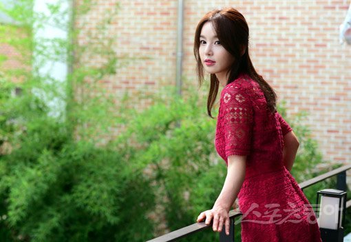 연기자 남규리는 SBS ‘그래, 그런 거야’ 촬영을 마치고 “아무 것도 보지 않고 정말 최선을 다해 후회가 없다. 내 안의 연기 열정을 볼 수 있었던 것 같다”고 말했다. 김민성 기자 marineboy@donga.com