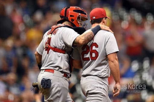 야디어 몰리나(좌)와 오승환(우). ⓒGettyimages이매진스