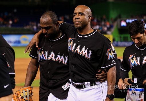 마르셀 오수나-배리 본즈. ⓒGettyimages/이매진스