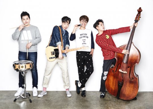 사진=해피로봇레코드