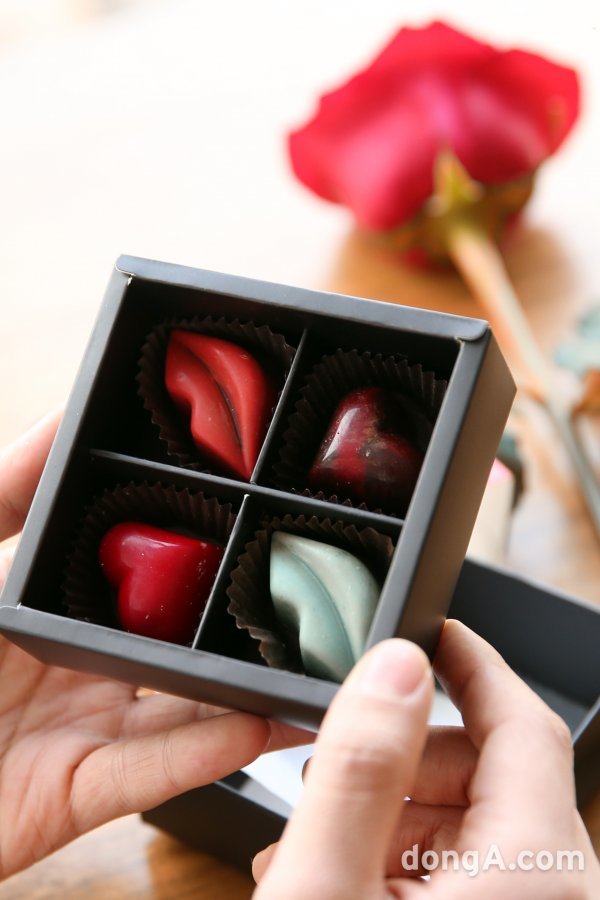 보기만 해도 달달한 초콜릿~어디 한 번 먹어 볼까?
