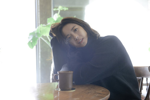 새로운 각오로 다시 연기열정을 불태우겠다는 고아라는 “하고 싶은 연기가 너무 많다”며 기대감을 드러냈다. 사진제공 ｜ 아티스트컴퍼니