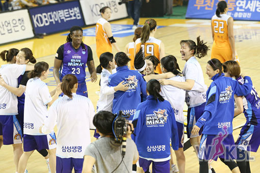 챔프전 진출을 확정지은 삼성생명. 사진제공｜WKBL