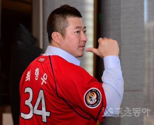 최형우. 스포츠동아