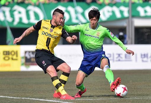 전북 이재성(오른쪽). 사진제공｜전북현대