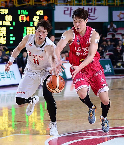 KGC 양희종(왼쪽). 스포츠동아DB