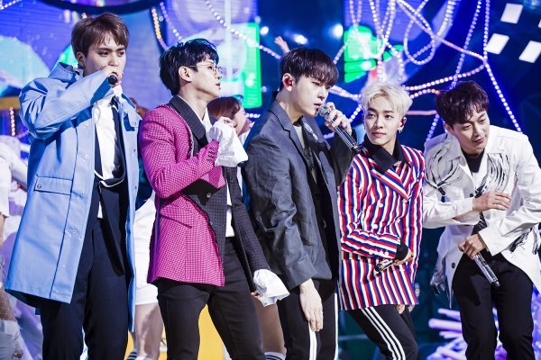 하이라이트, 사진=어라운드어스