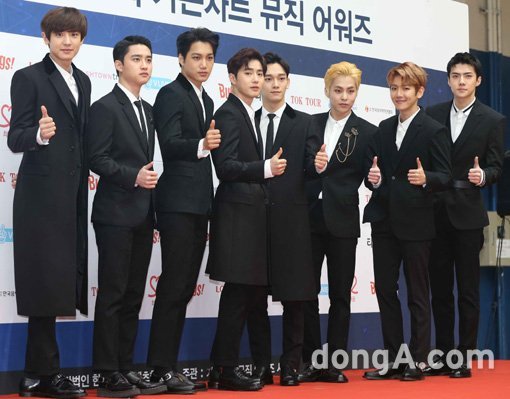 그룹 엑소. 동아닷컴DB