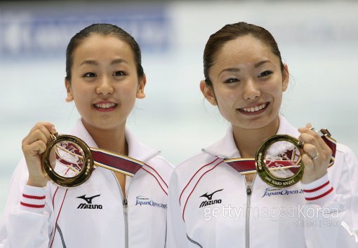 아사다 마오와 안도 미키(오른쪽). ⓒGettyimages이매진스